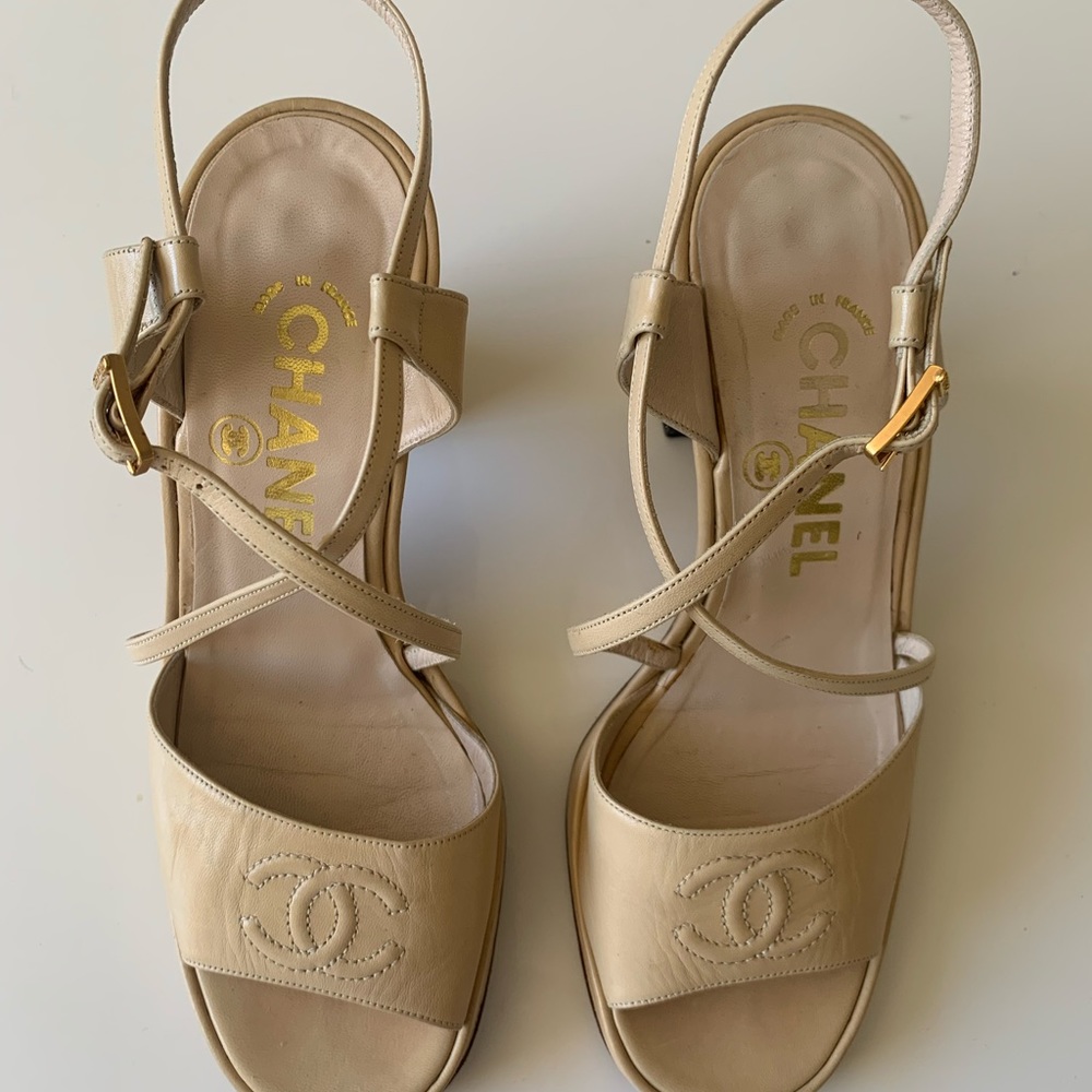 Chanel shoes. Leather. Size 37 - Picture 7 of 7